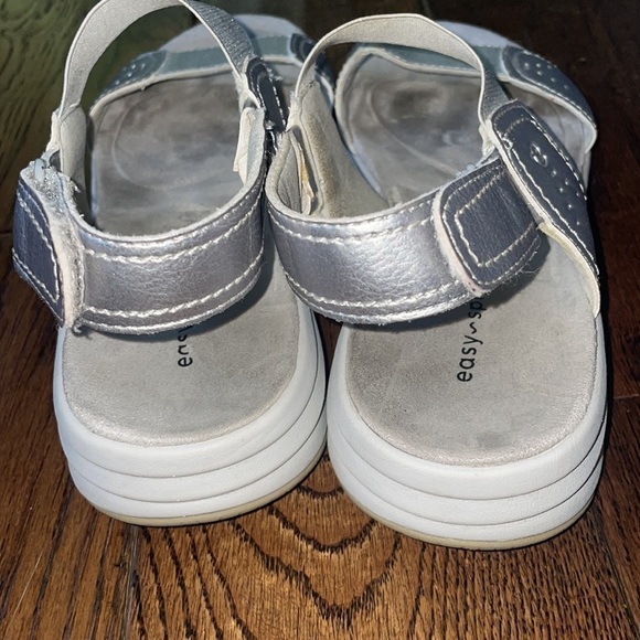 Easy Spirit Silver Comfort Sandals - Picture 3 of 4